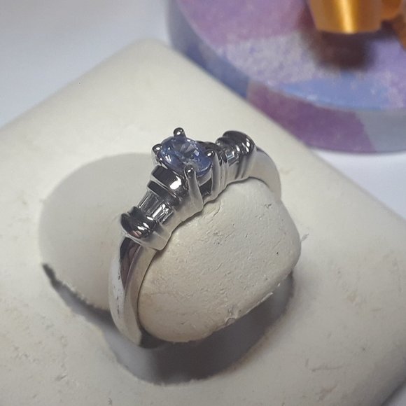 .33cttw Natural Oval Tanzanite & Baguette Diamond 10Kt White Gold Bar Ring#16770 - Picture 3 of 4